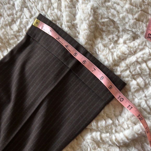 Ann Taylor - Picture 6 of 6